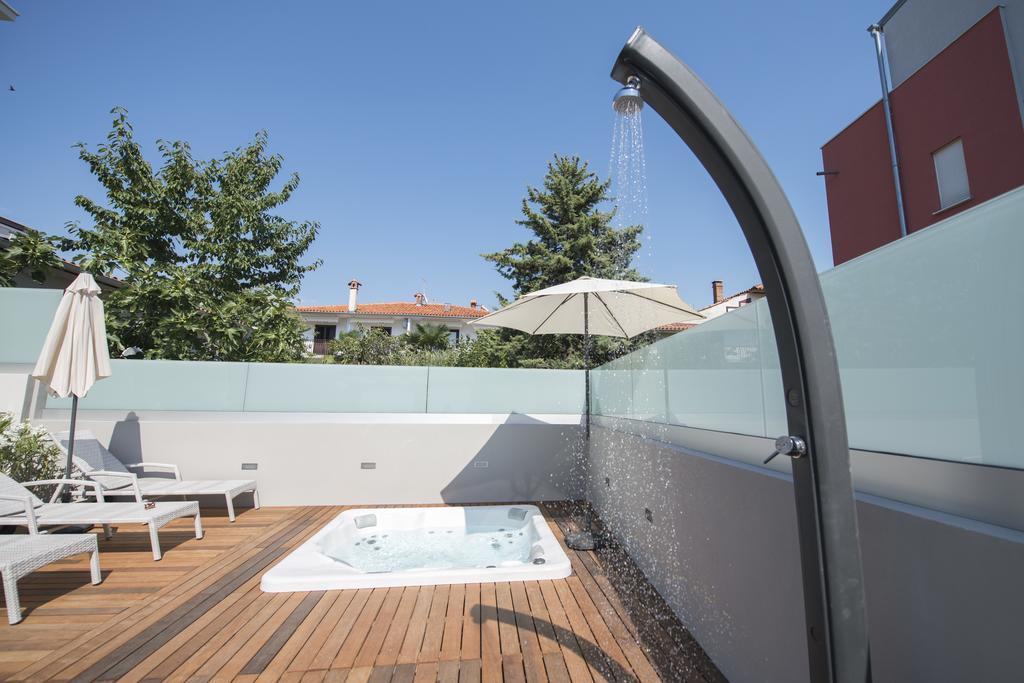 Villa Danex Premium Umag Exteriör bild