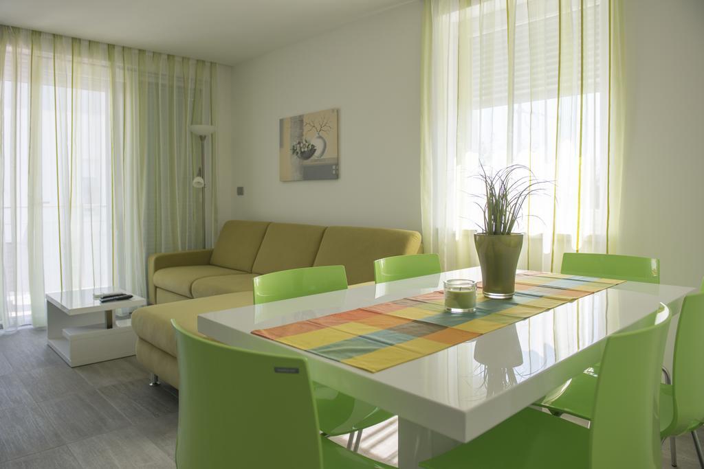 Villa Danex Premium Umag Exteriör bild