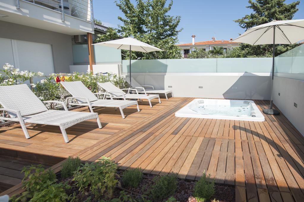 Villa Danex Premium Umag Rum bild
